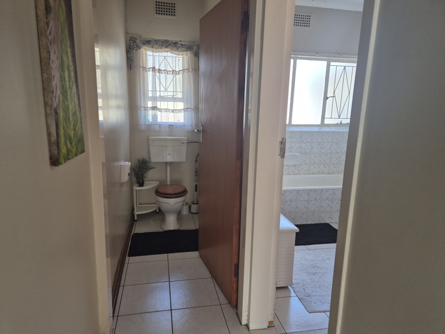 4 Bedroom Property for Sale in Declercqville North West
